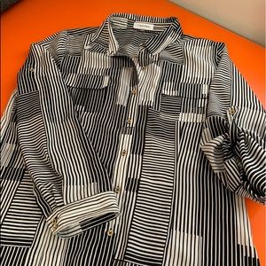 Calvin Klein geometric fab top